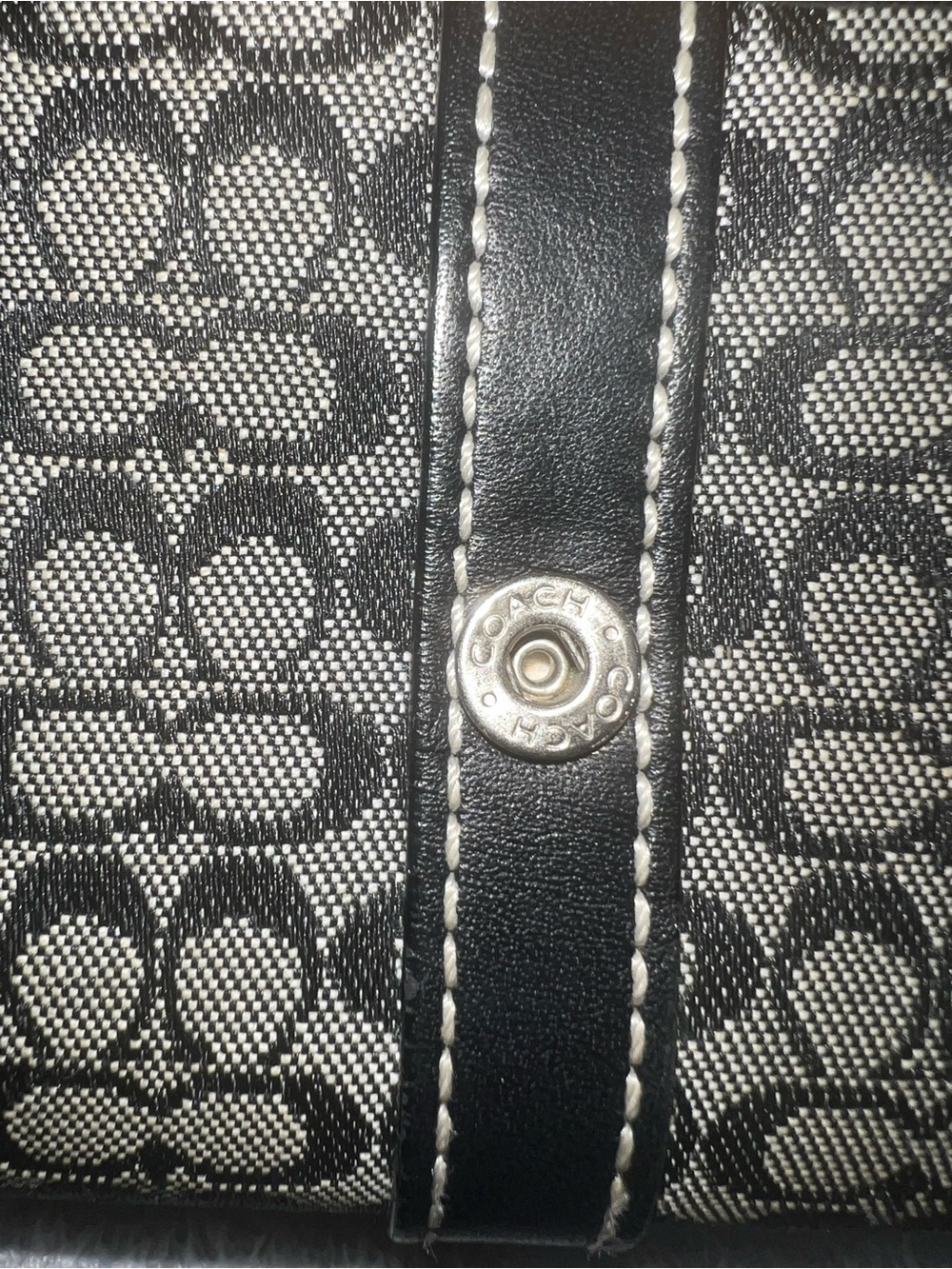 Coach Black/Tan Signature Canvas Wristlet Clutch. - Picture 8 of 12